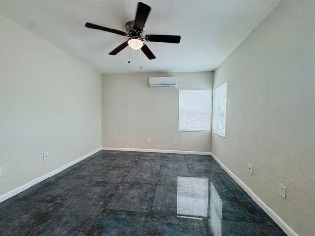 935 8th Street 11, Miami Beach, FL 33139