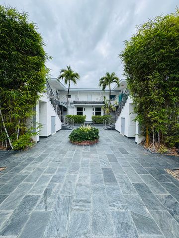 935 8th Street 11, Miami Beach, FL 33139