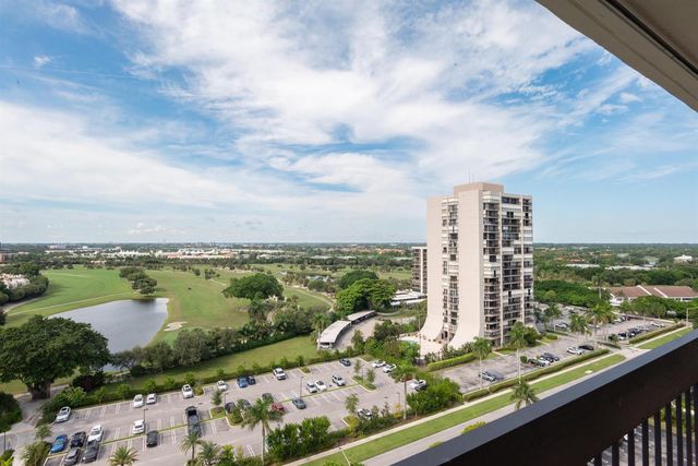 2400 PRESIDENTIAL Way 1505, West Palm Beach, FL 33401