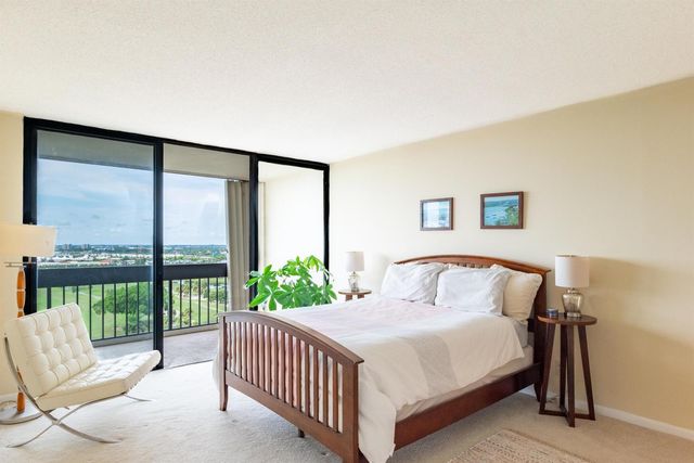 2400 PRESIDENTIAL Way 1505, West Palm Beach, FL 33401