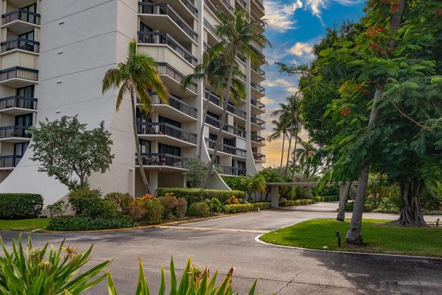 2400 PRESIDENTIAL Way 1505, West Palm Beach, FL 33401