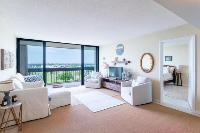 2400 PRESIDENTIAL Way 1505, West Palm Beach, FL 33401