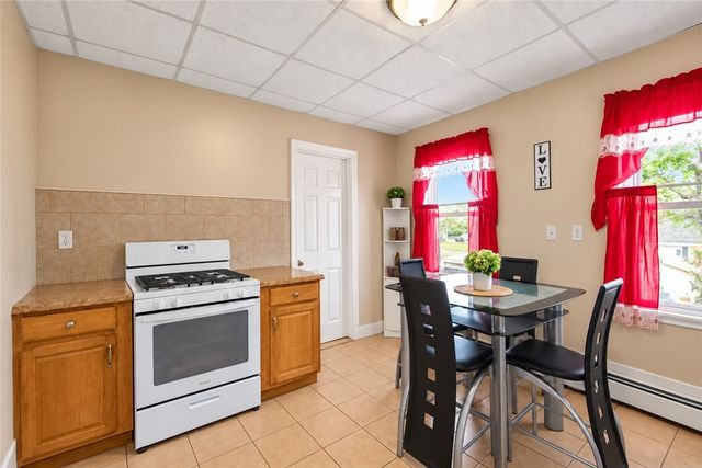 277 Sayles Avenue, Pawtucket, RI 02860