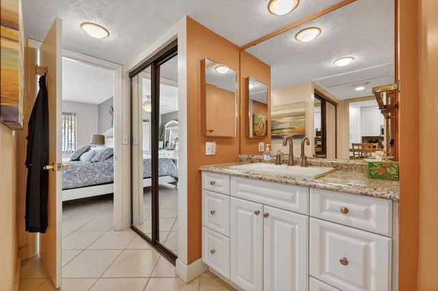 2400 S Ocean Drive 5521, Fort Pierce, FL 34949