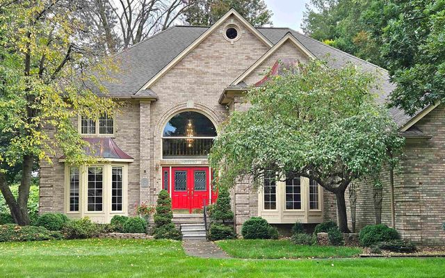 52380 Royal Forest Drive, Shelby Twp, MI 48315