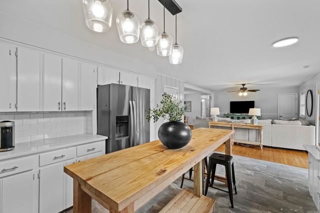 205 Kings Row Drive, Little Rock, AR 72207