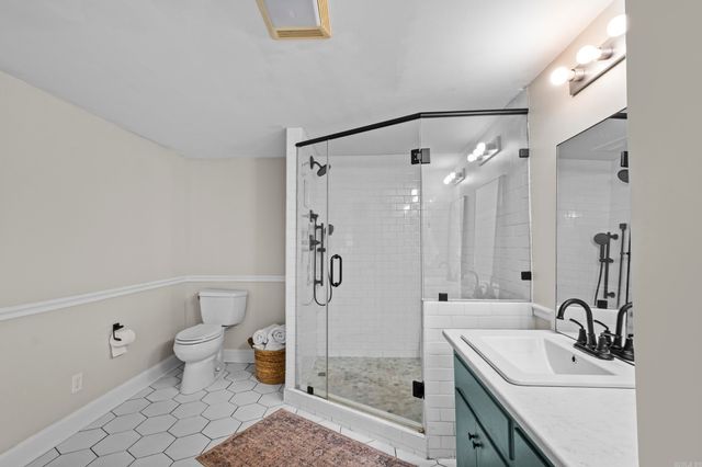 205 Kings Row Drive, Little Rock, AR 72207