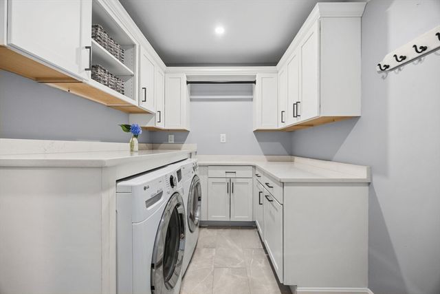 175 Maskwonicut Street, Sharon, MA 02067