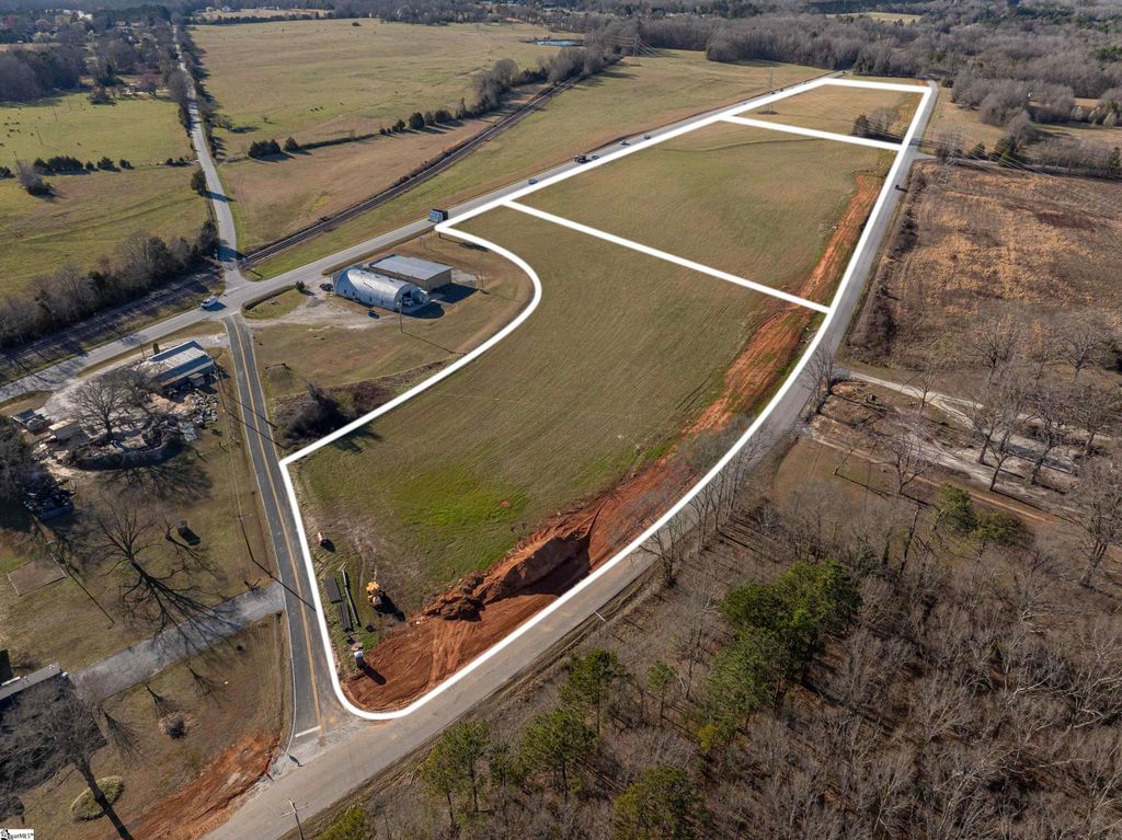01 Sc-14 Highway, Laurens, SC 29360