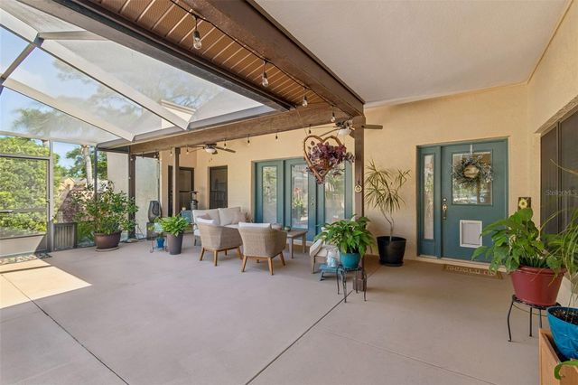 5024 UMBER WAY N, Tampa, FL 33624