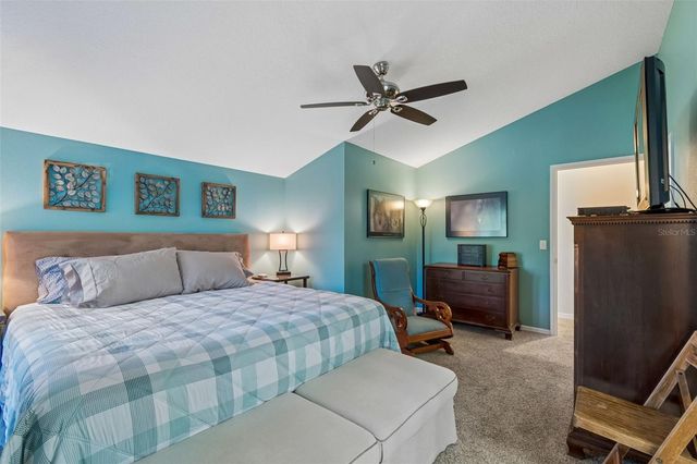 5024 UMBER WAY N, Tampa, FL 33624