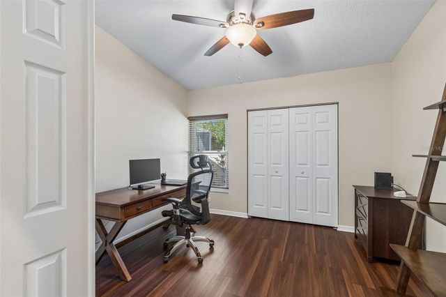 5024 UMBER WAY N, Tampa, FL 33624