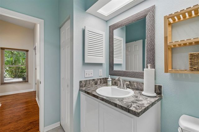 5024 UMBER WAY N, Tampa, FL 33624