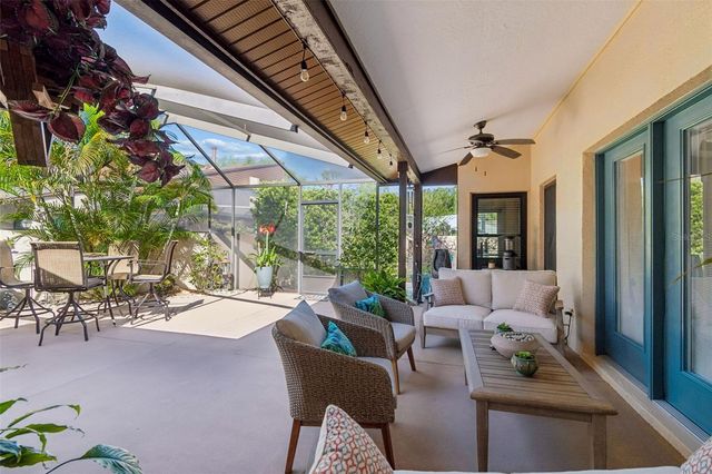 5024 UMBER WAY N, Tampa, FL 33624