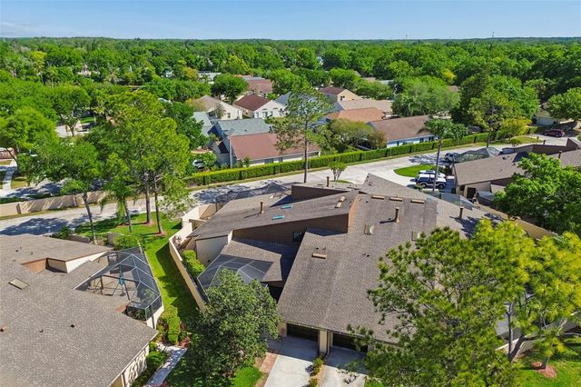 5024 UMBER WAY N, Tampa, FL 33624