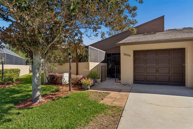 5024 UMBER WAY N, Tampa, FL 33624