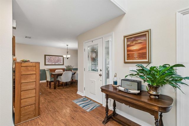 5024 UMBER WAY N, Tampa, FL 33624