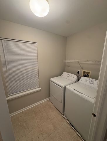 1510 Balboa Drive, Minooka, IL 60447