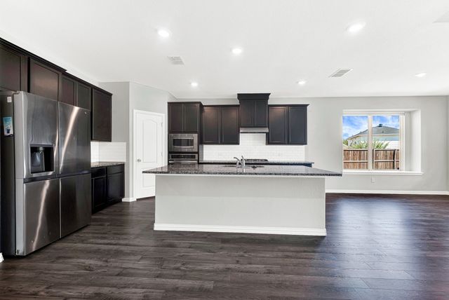 7640 Rhyner Way, Fort Worth, TX 76137