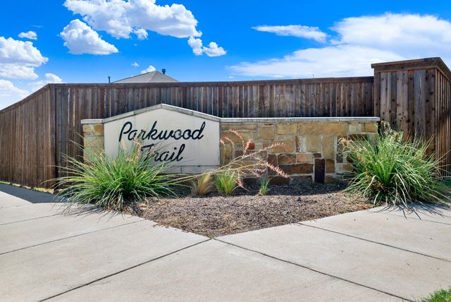 7640 Rhyner Way, Fort Worth, TX 76137