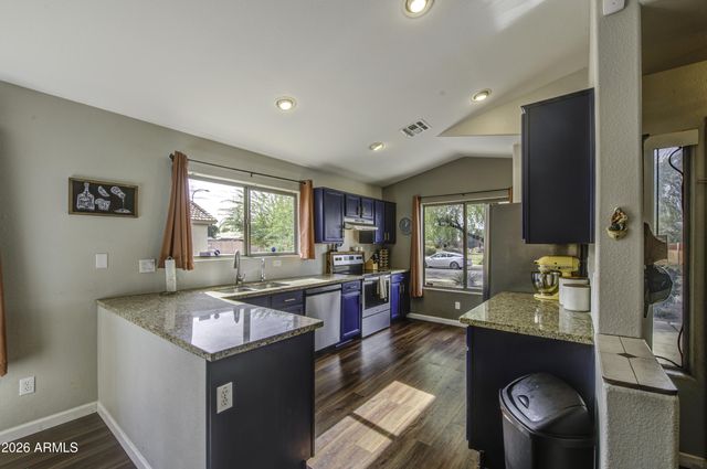 6409 S 22ND Avenue, Phoenix, AZ 85041