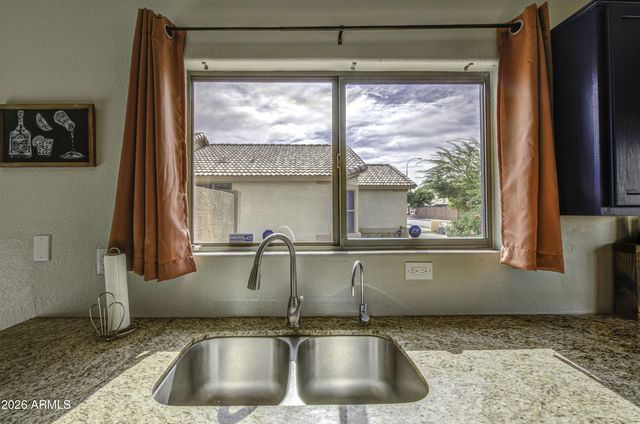 6409 S 22ND Avenue, Phoenix, AZ 85041