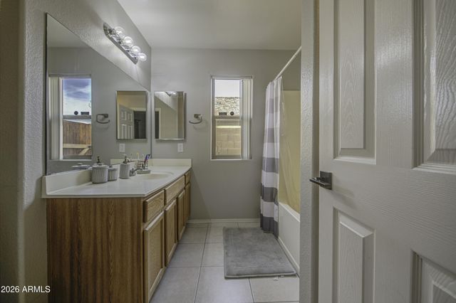 6409 S 22ND Avenue, Phoenix, AZ 85041