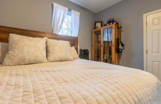 237 Chick Lane, East End, AR 72206