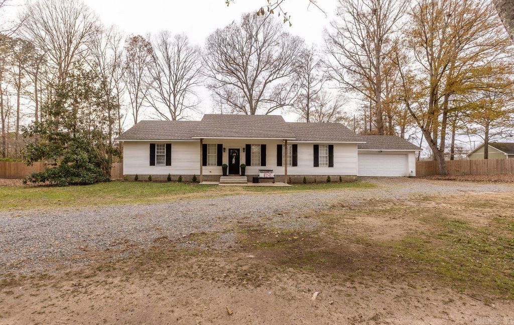 237 Chick Lane, East End, AR 72206