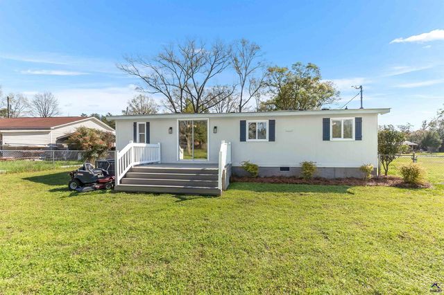 129 Walnut Street, Bonaire, GA 31005