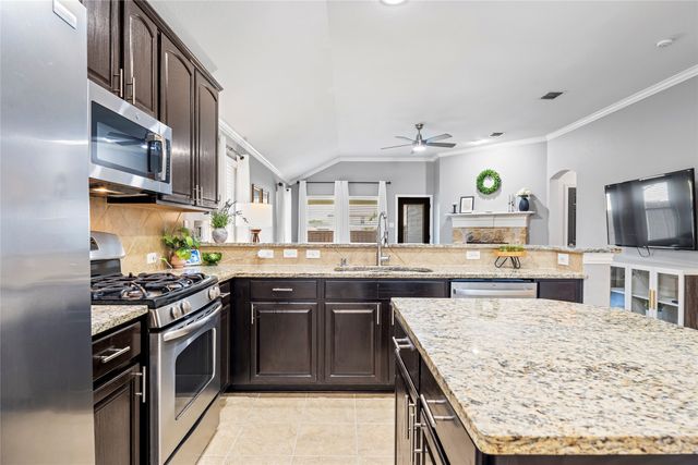 500 Turnstone Drive, Little Elm, TX 75068