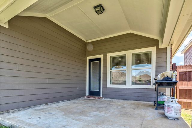 500 Turnstone Drive, Little Elm, TX 75068