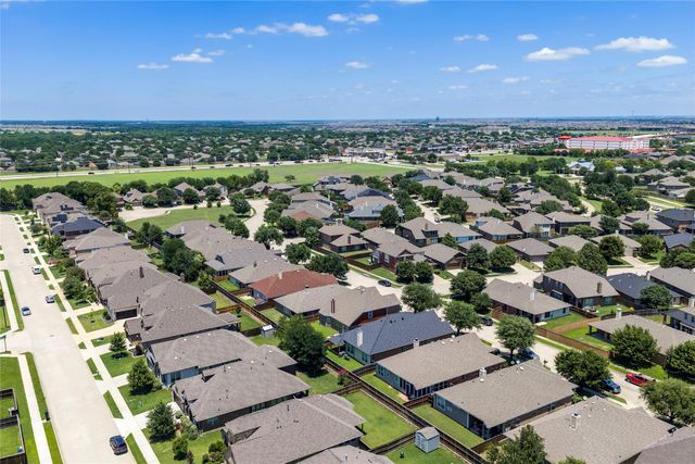500 Turnstone Drive, Little Elm, TX 75068