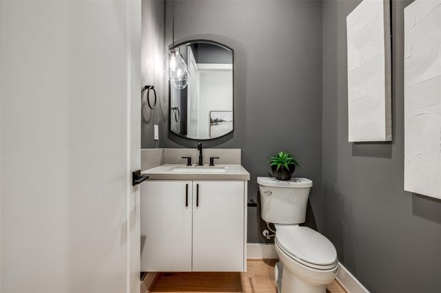 2412 Elmen Street, Houston, TX 77019