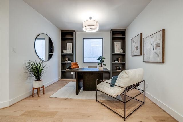 2412 Elmen Street, Houston, TX 77019