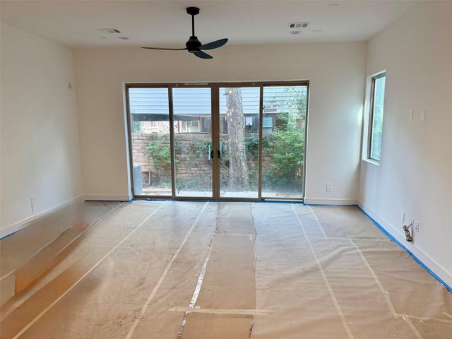 2412 Elmen Street, Houston, TX 77019