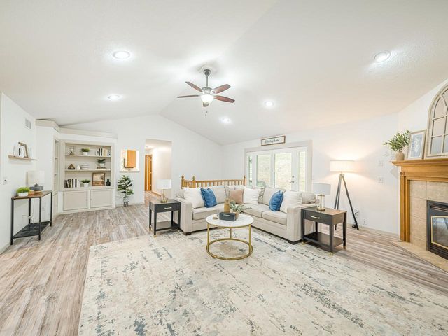 2150 E CARLY Court, Milton, WI 53563