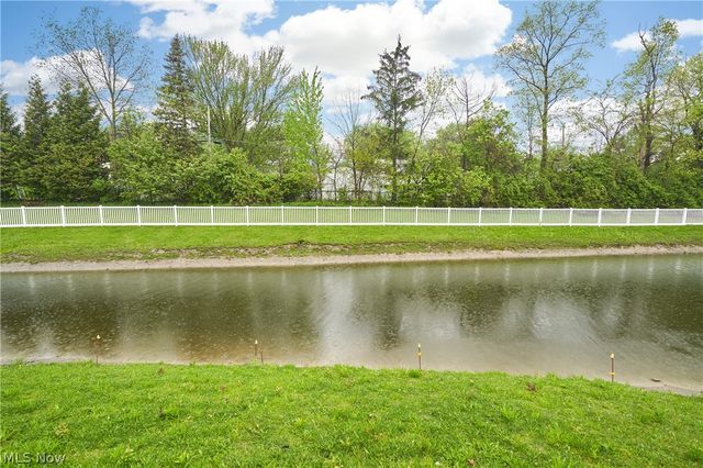 572 Colonial Drive, Painesville, OH 44077