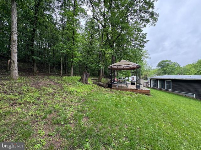 505 WAGO ROAD, Mount Wolf, PA 17347