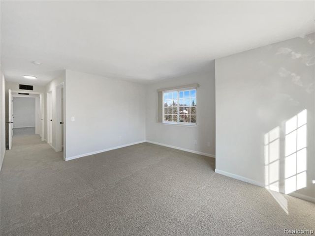 14622 Moravian Manor Circle, Sterling Heights, MI 48312