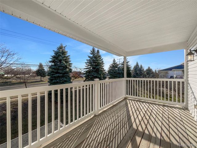 14622 Moravian Manor Circle, Sterling Heights, MI 48312