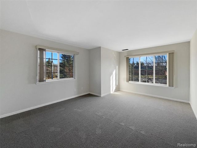 14622 Moravian Manor Circle, Sterling Heights, MI 48312