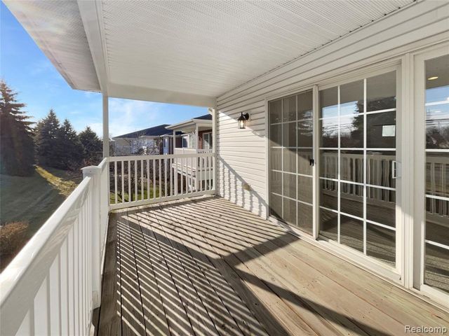 14622 Moravian Manor Circle, Sterling Heights, MI 48312