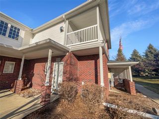 14622 Moravian Manor Circle, Sterling Heights, MI 48312