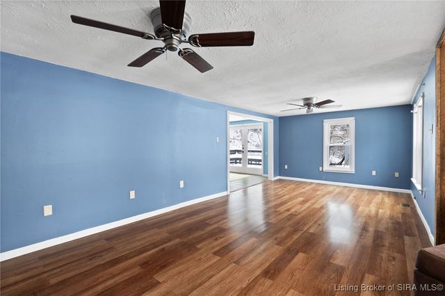 5453 E McCarthy Knob Road, New Albany, IN 47150