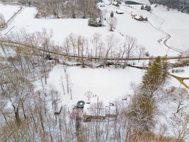 5453 E McCarthy Knob Road, New Albany, IN 47150