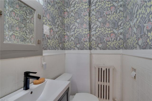 6901 Huntington AVE, Newport News, VA 23607