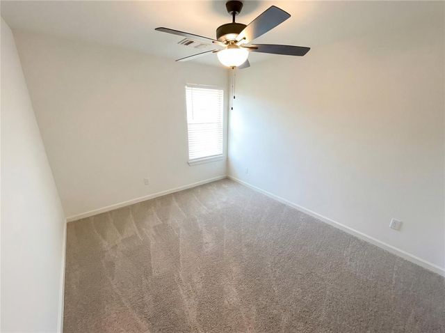 5509 Carmel Creek Drive, Mustang, OK 73064