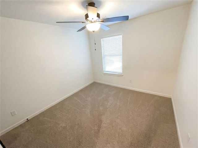 5509 Carmel Creek Drive, Mustang, OK 73064