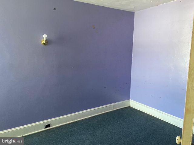 411 W SPRUCE ST, Mahanoy City, PA 17948